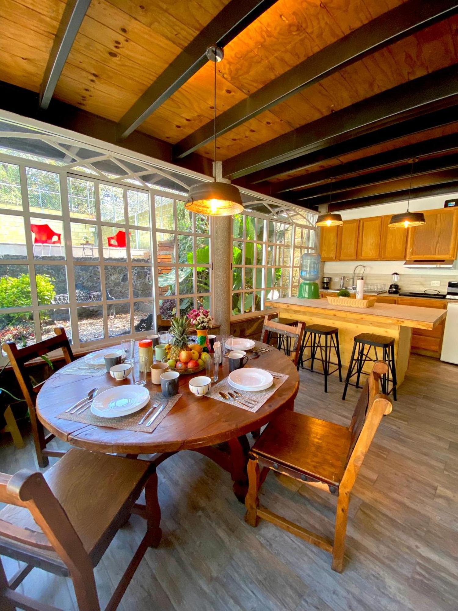Casa Encino Con Alberca Climatizada En Tepoztlanヴィラ エクステリア 写真
