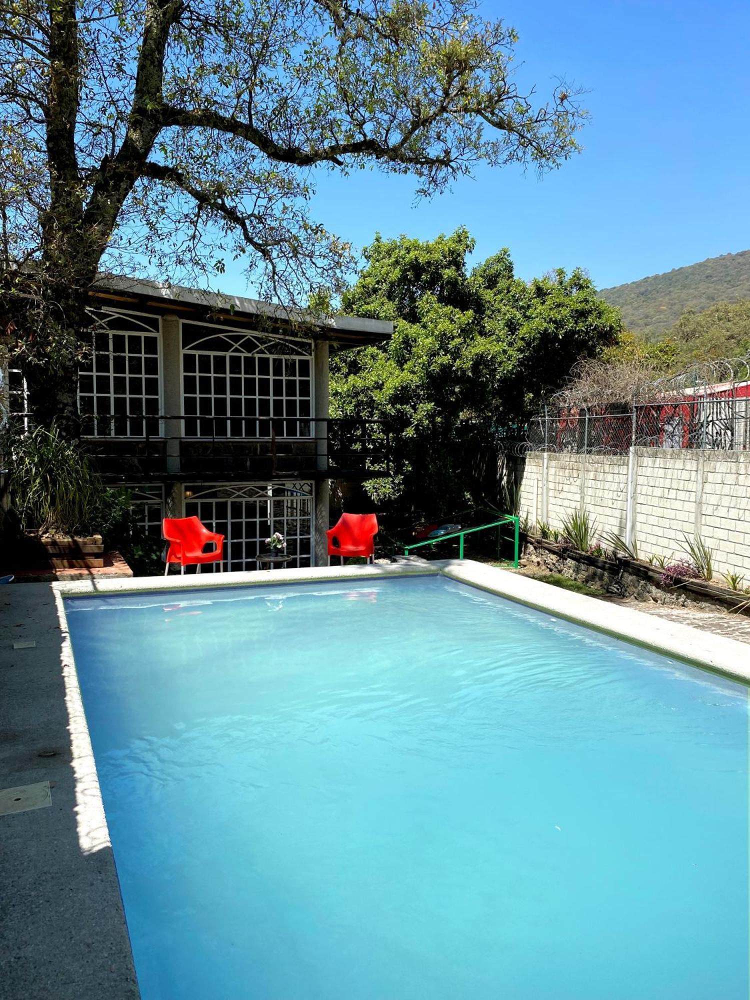 Casa Encino Con Alberca Climatizada En Tepoztlanヴィラ エクステリア 写真